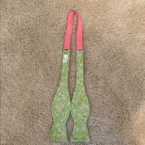 Lilly Pulitzer Bow Tie